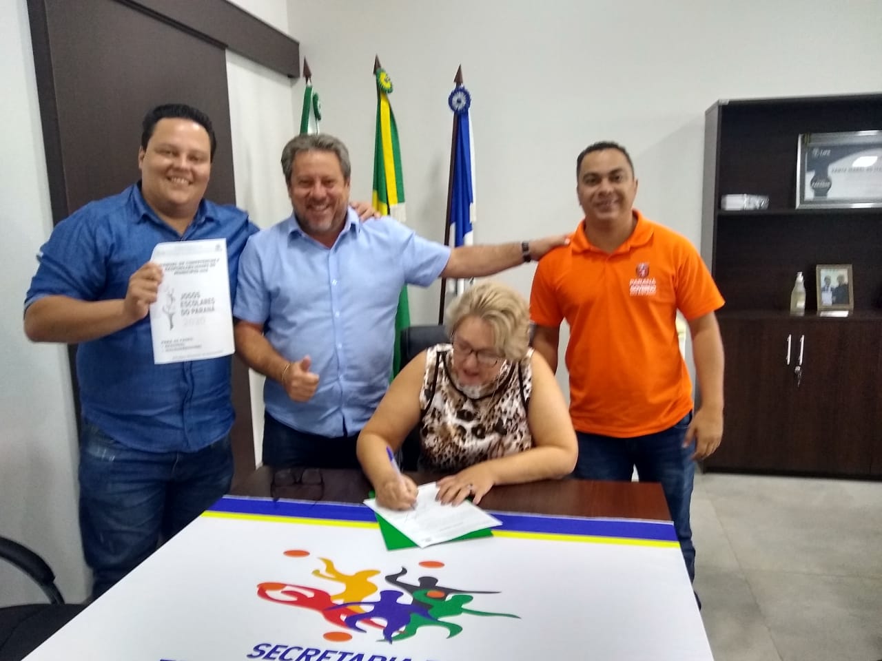 Assinatura do Termo de Compromisso para a realização dos 67° dos Jogos Escolares do Paraná