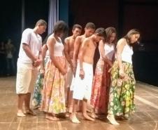 Primeira Mostra Cultural Africana, Afro-Brasileira e Indígena das escolas do Núcleo Regional de Educação de Loanda.