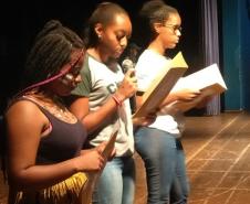 Primeira Mostra Cultural Africana, Afro-Brasileira e Indígena das escolas do Núcleo Regional de Educação de Loanda.